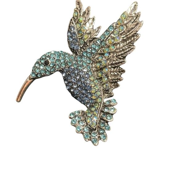 Beautiful Diamonate Blue Bird Brooch Pendant Hummingbird Silvertone 2” - Picture 1 of 7